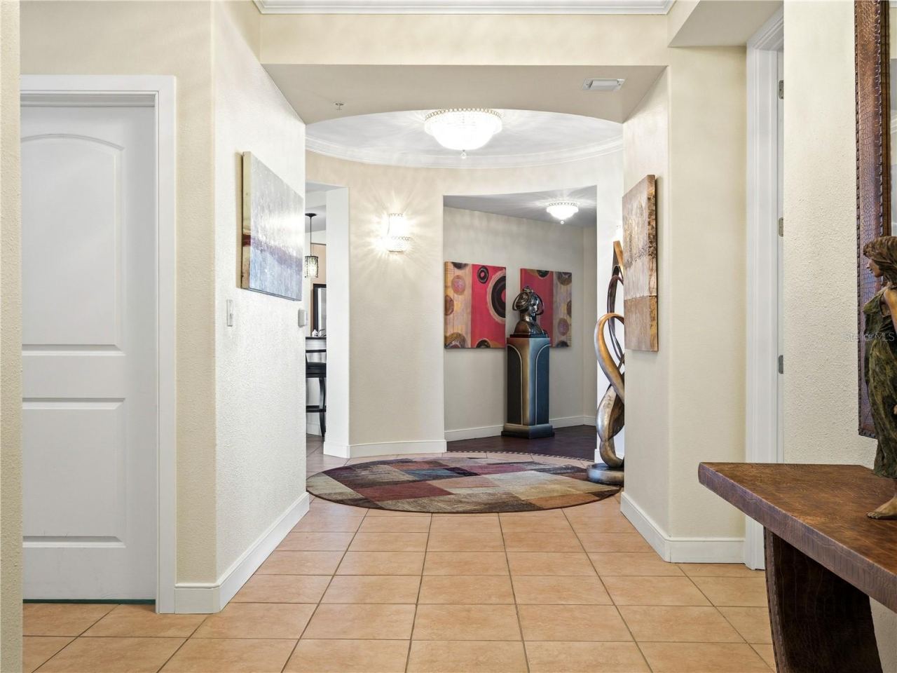 Photo 9 of 20: FOYER