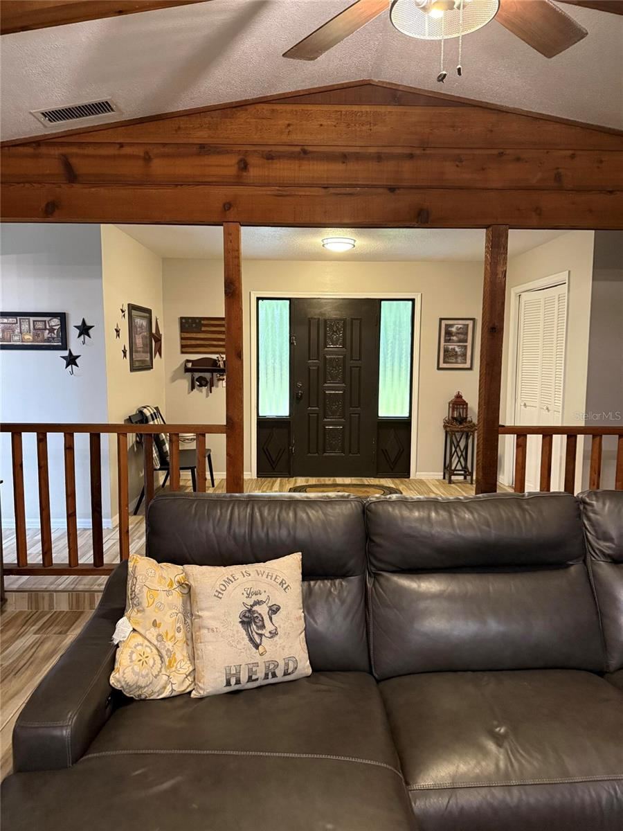 Photo 15 of 20