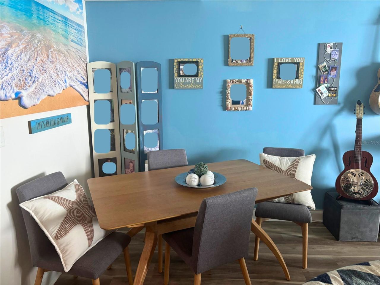 Photo 8 of 20: dinning room table