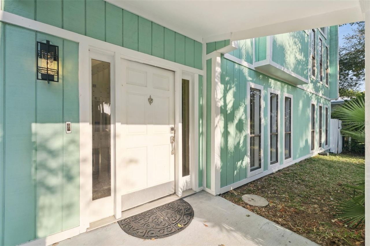 Photo 6 of 20: New Siding