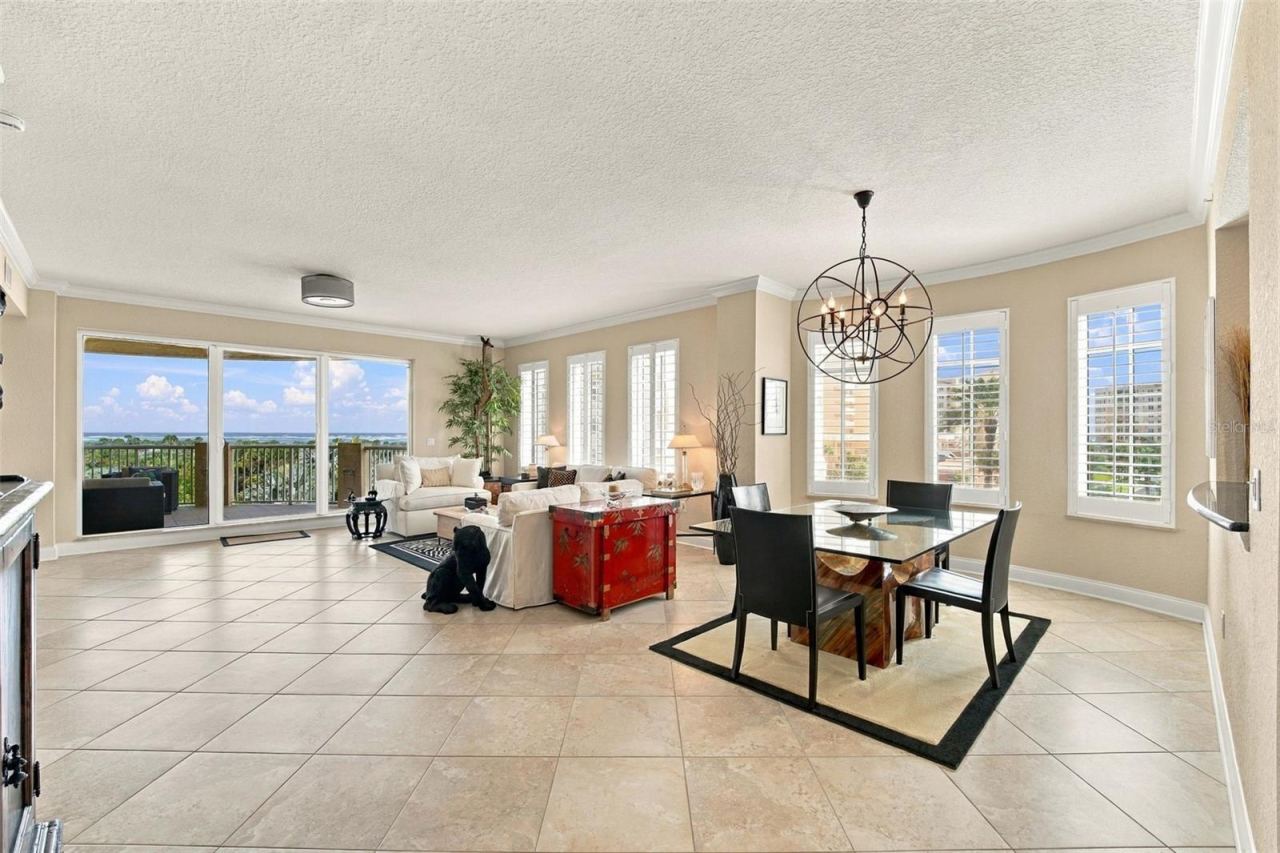 Photo 19 of 20: Dining/living area with ocean views