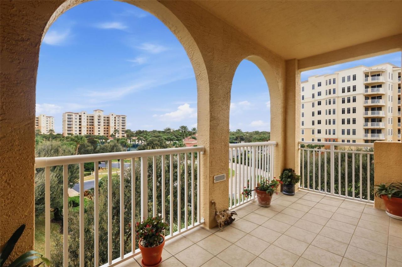 Photo 9 of 20: Balcony off the Office & Kitchen
