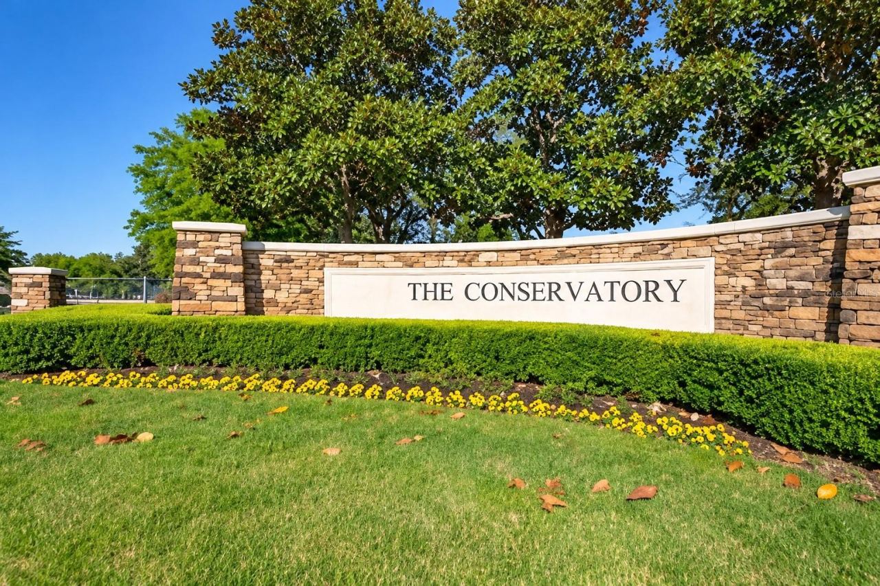 Photo 1 of 19: Entrance