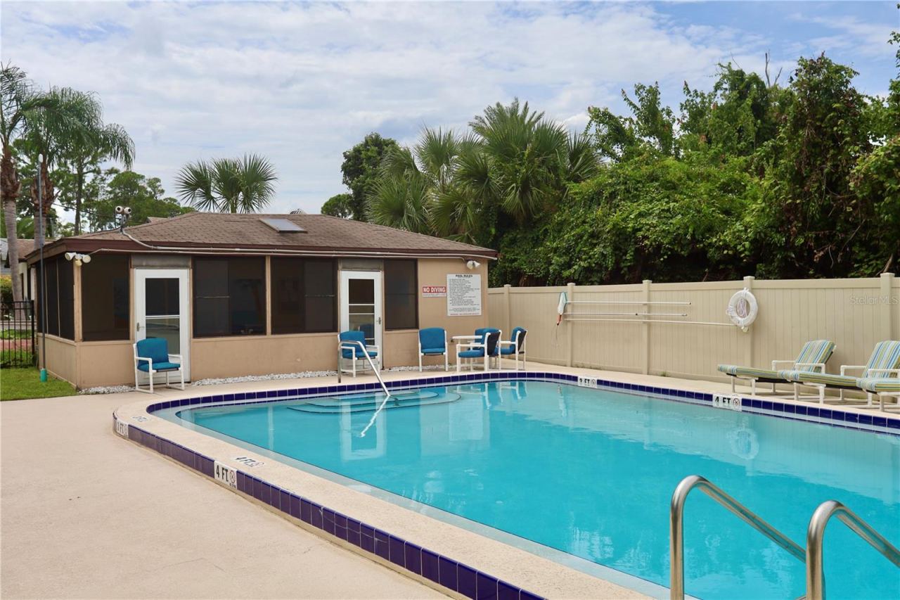 Photo 5 of 20: Community Pool