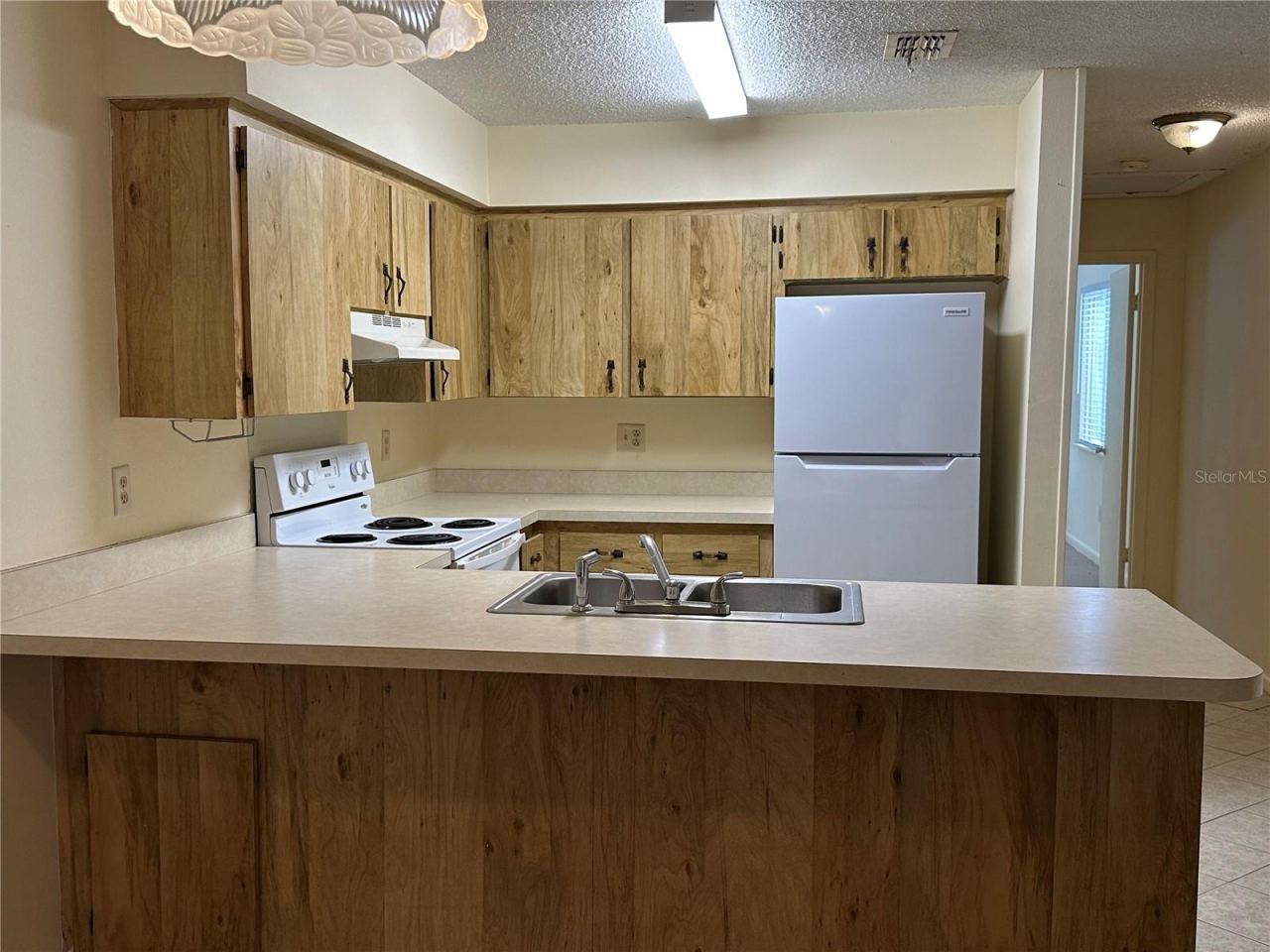 Photo 7 of 20: Kitchen