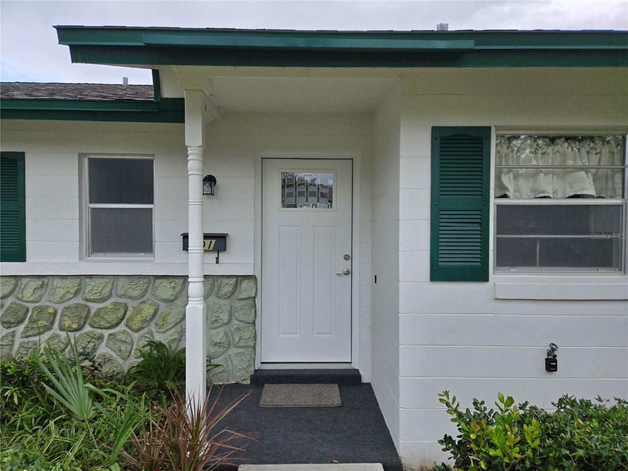 Photo 2 of 20: Front door View