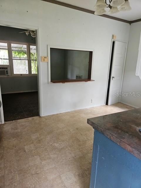 Photo 16 of 20