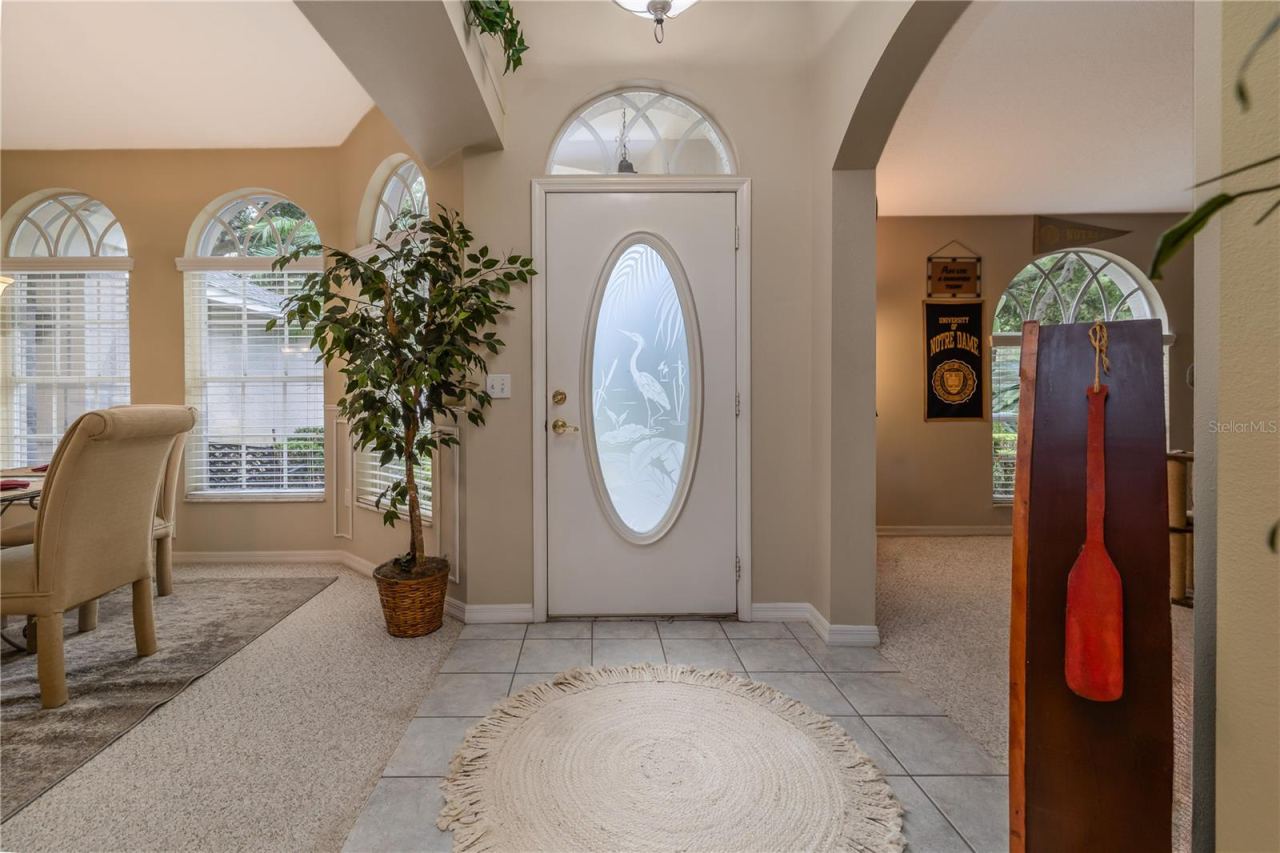 Photo 4 of 20: Front Door Entrance