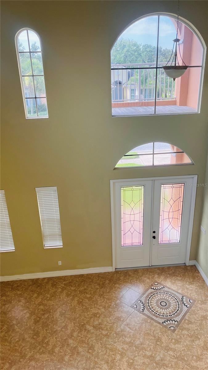 Photo 10 of 20: UPPER STAIR LEVEL
