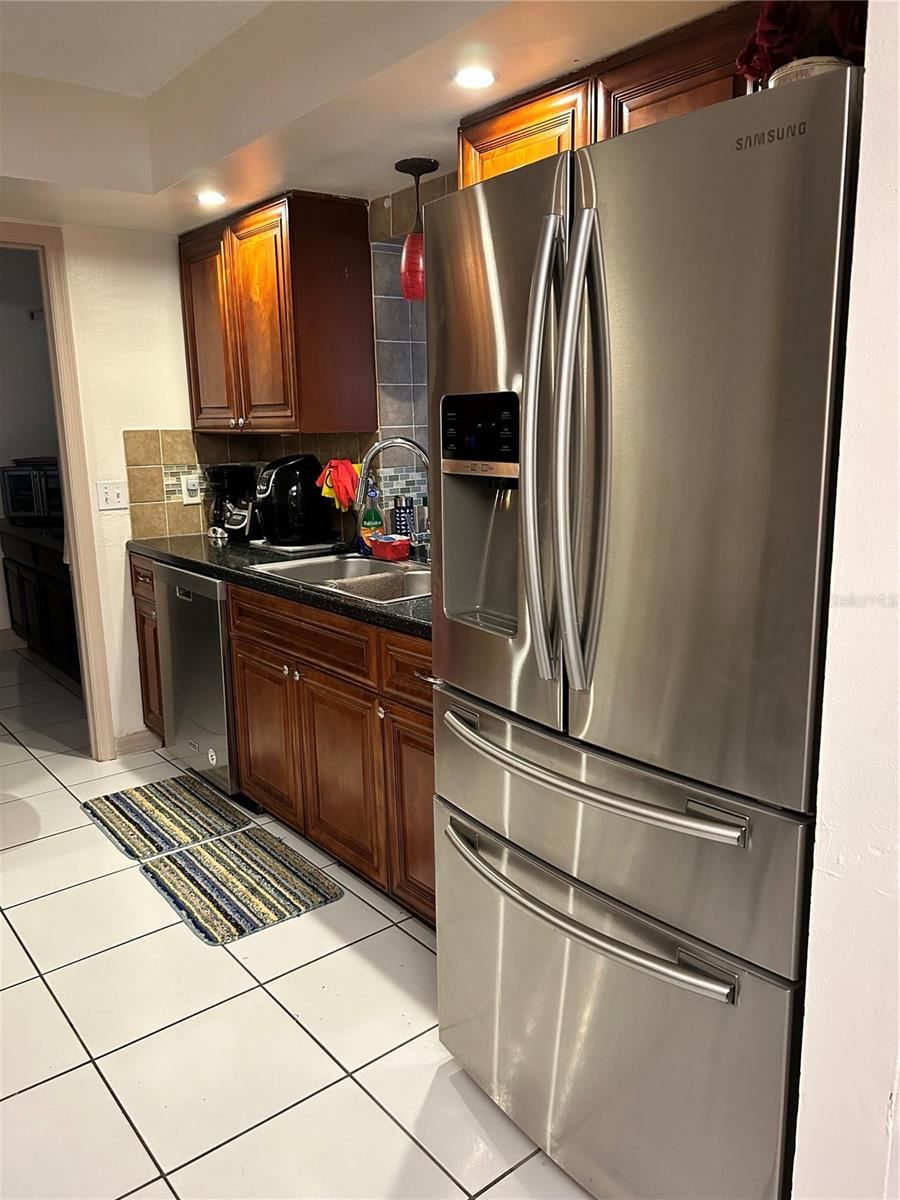 Photo 8 of 20: Kitchen