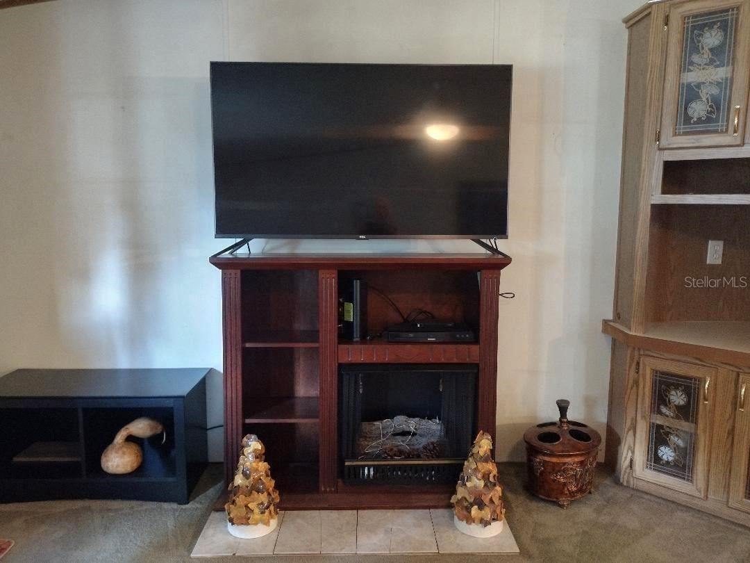 Photo 14 of 20