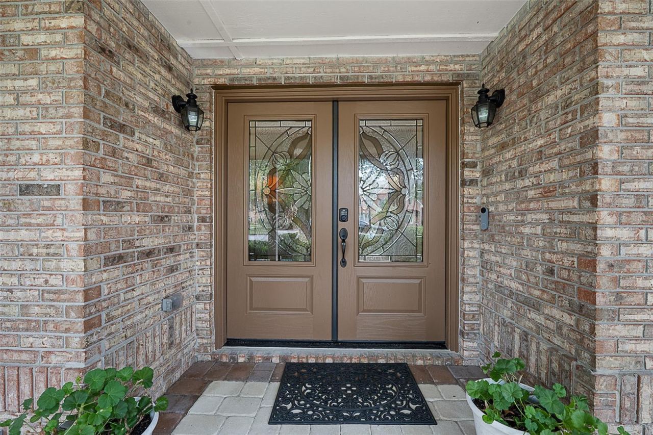 Photo 3 of 20: Gorgeous brand new front doors
