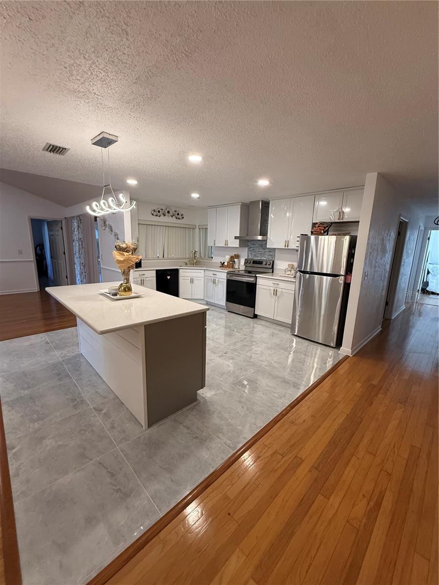 Photo 10 of 20: Kitchen