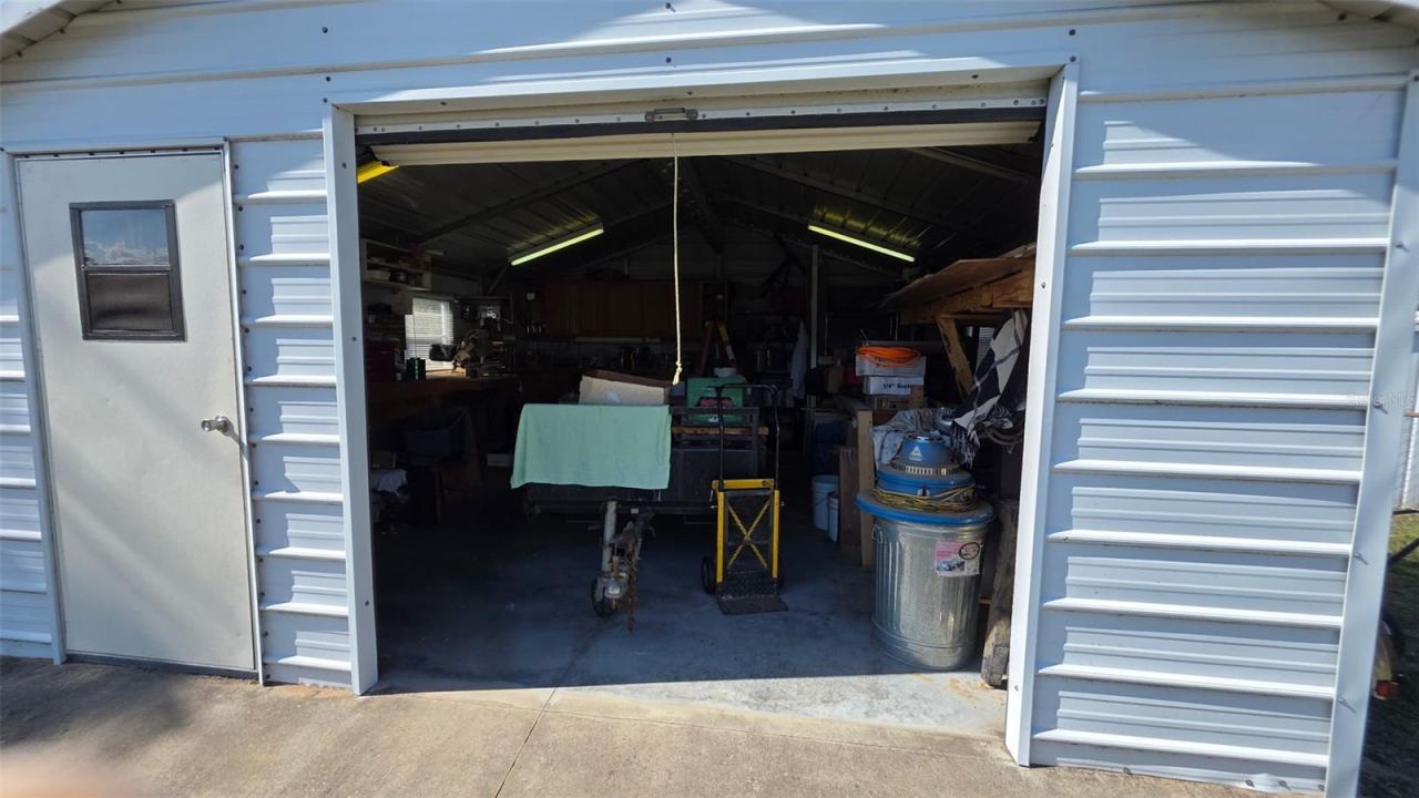 Photo 13 of 20