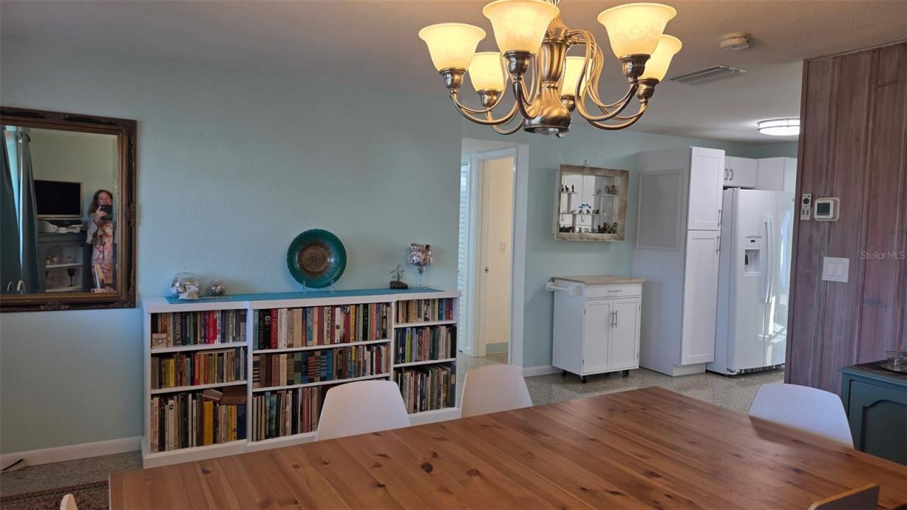 Photo 4 of 20
