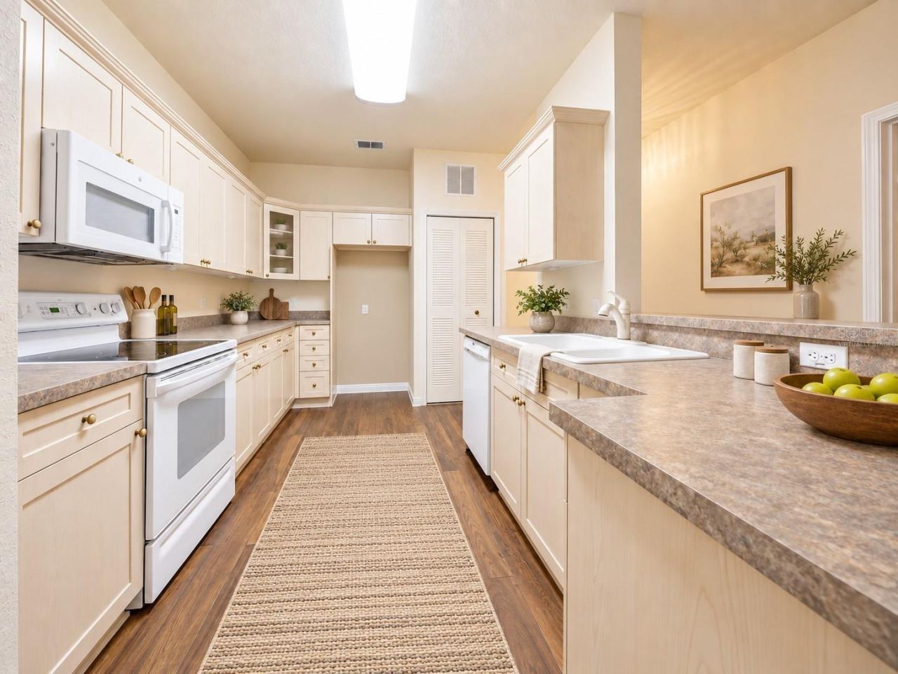 Photo 7 of 20: Kitchen - - virtually staged