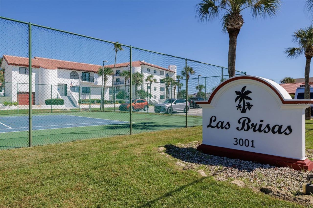 Photo 10 of 20: Las Brisas is Mediterranean style condominium!