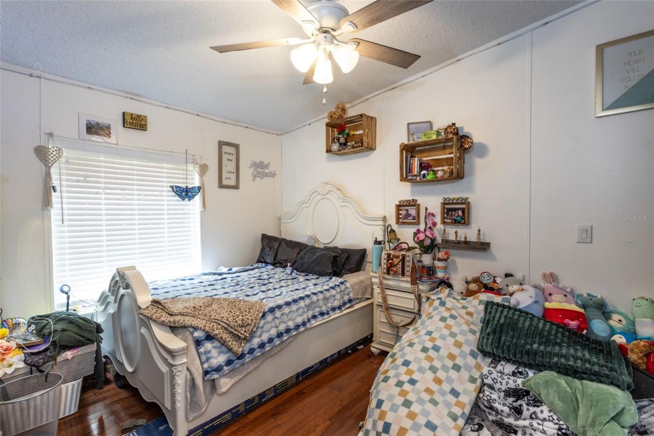 Photo 16 of 20: guest room