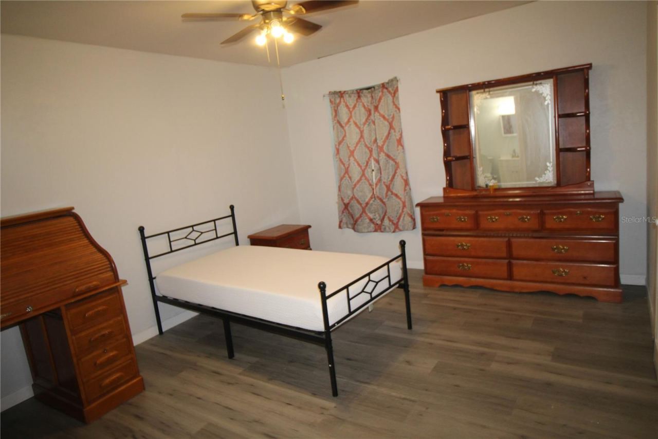 Photo 5 of 12: MASTER BEDROOM