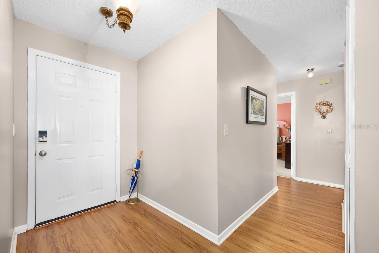 Photo 6 of 20