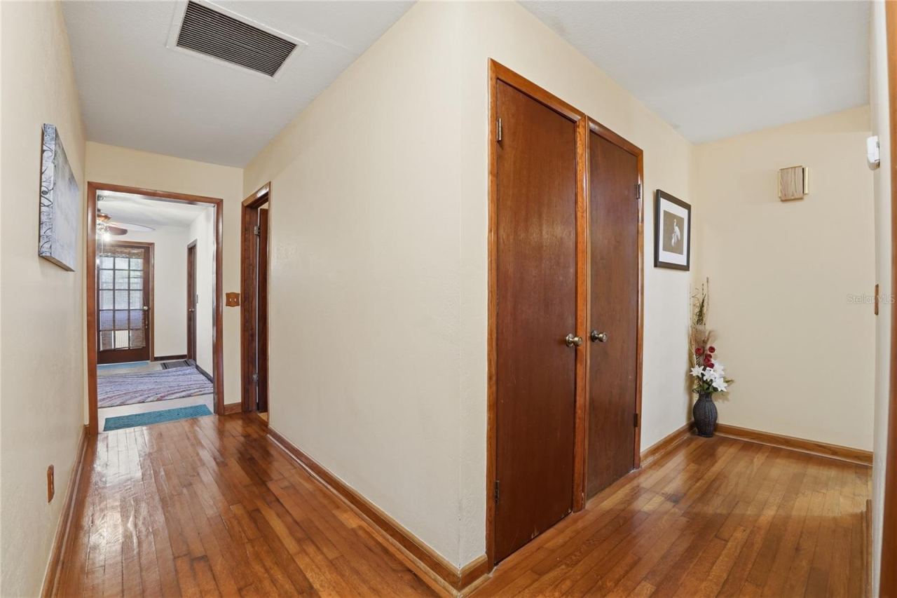 Photo 15 of 20