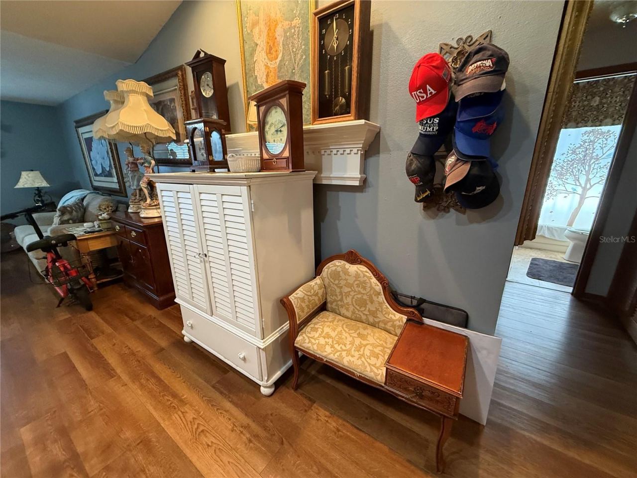 Photo 19 of 20