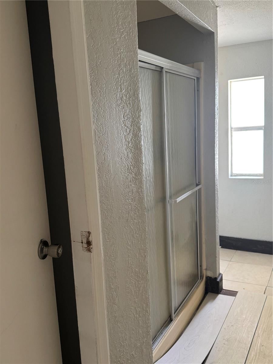 Photo 11 of 20