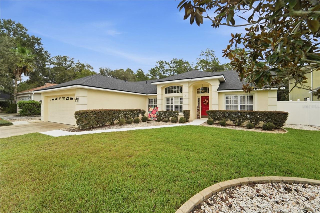 Photo 1 of 20: Welcome to 1420 Bent Oaks Boulevard