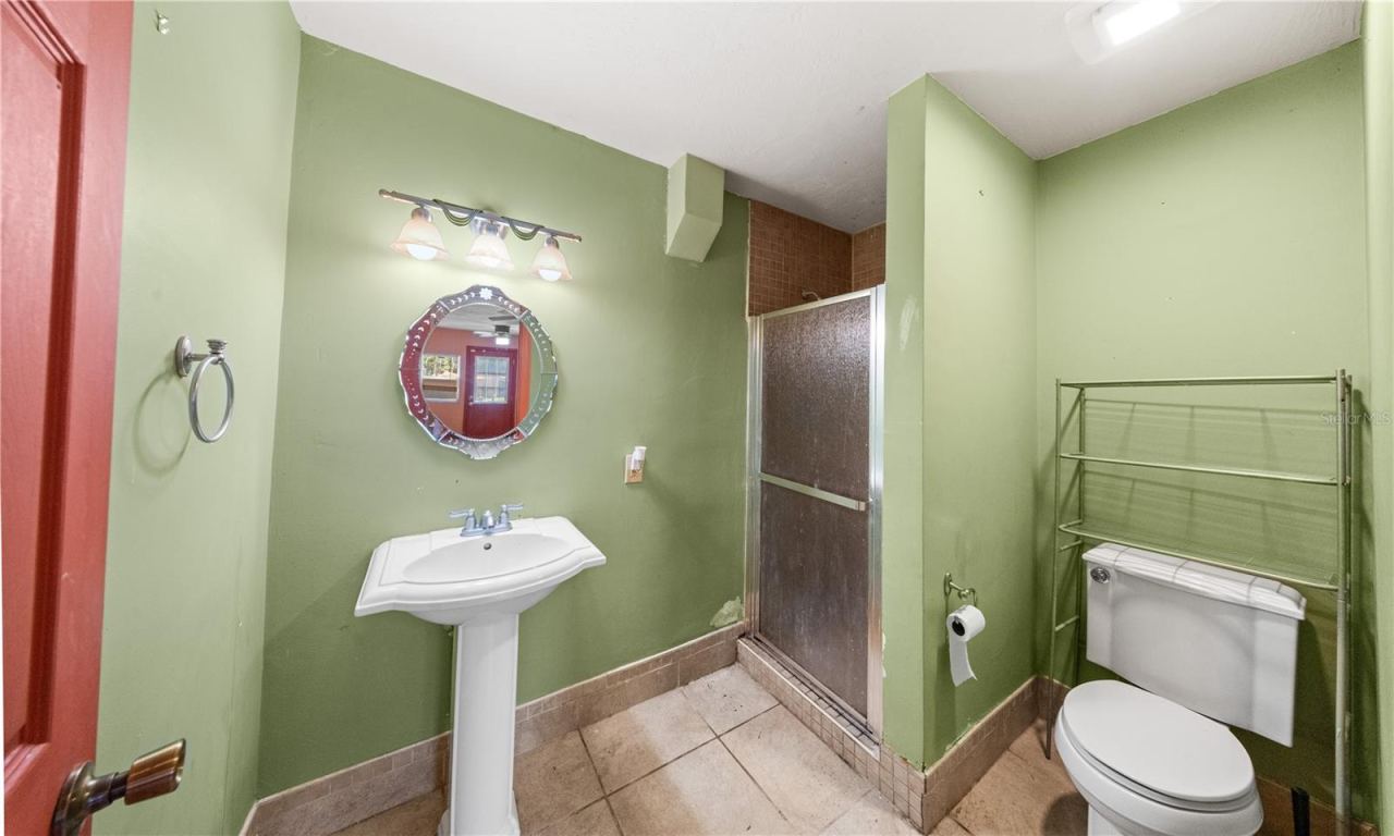 Photo 15 of 20