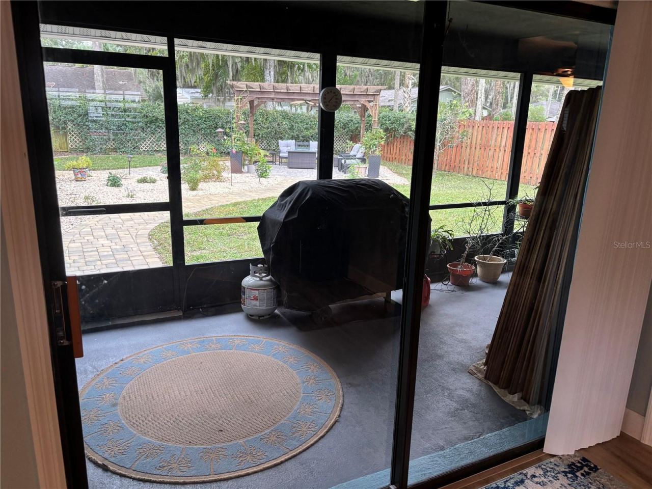 Photo 12 of 20