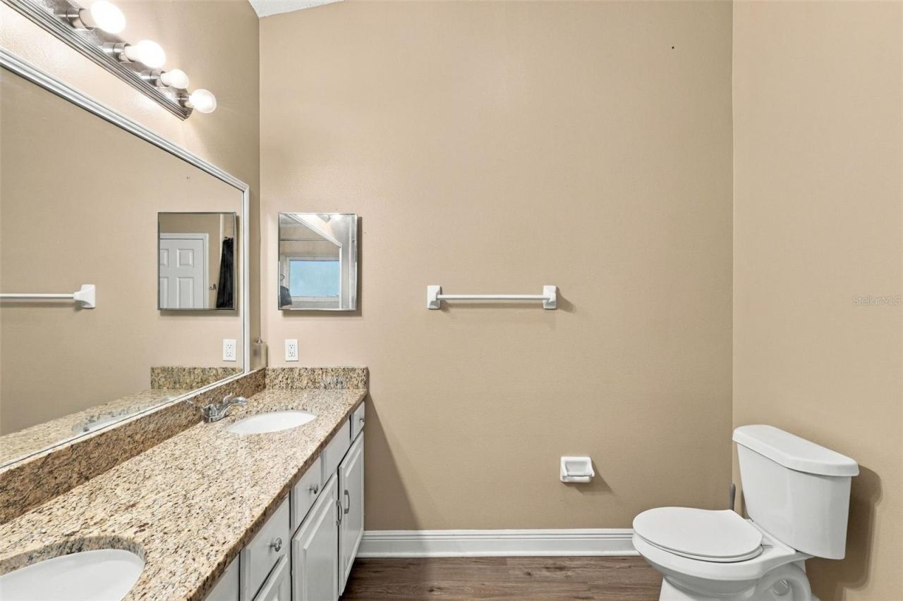 Photo 16 of 20: Primary bathroom