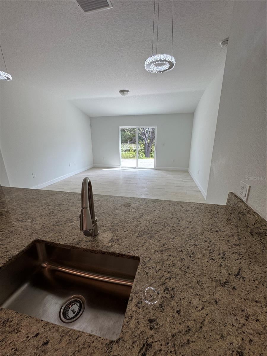 Photo 14 of 20: Model Home 1780 Converse Ct