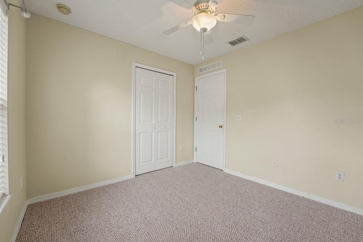 Photo 18 of 20