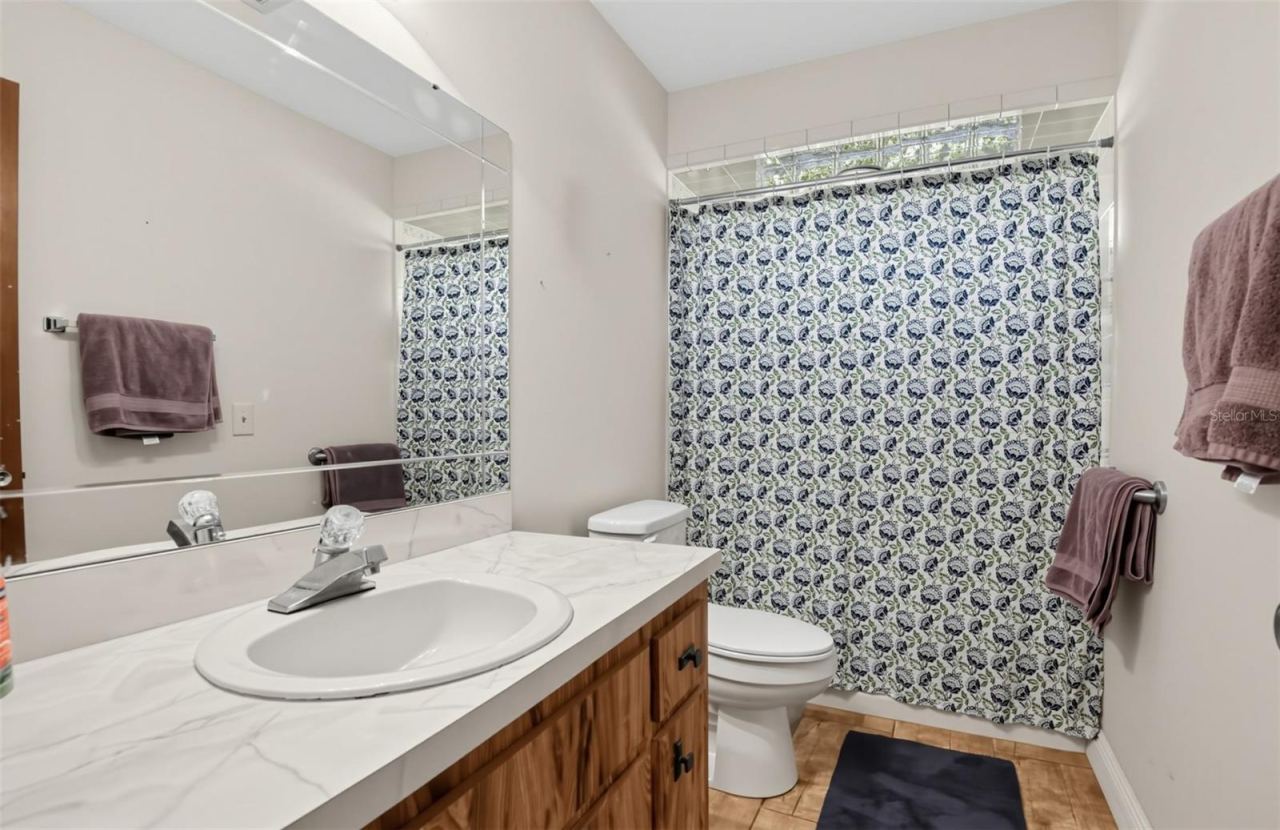 Photo 15 of 20