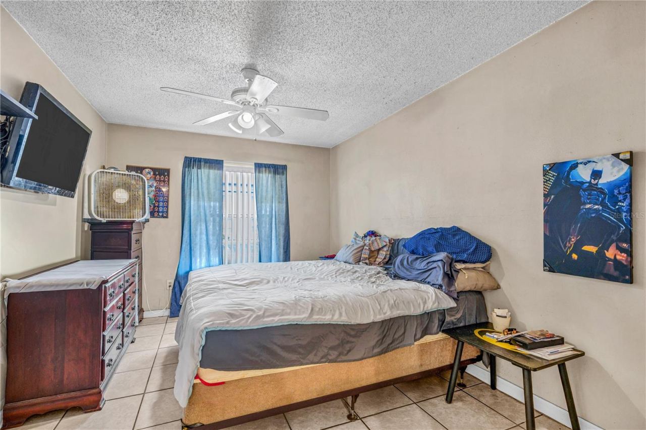 Photo 15 of 20