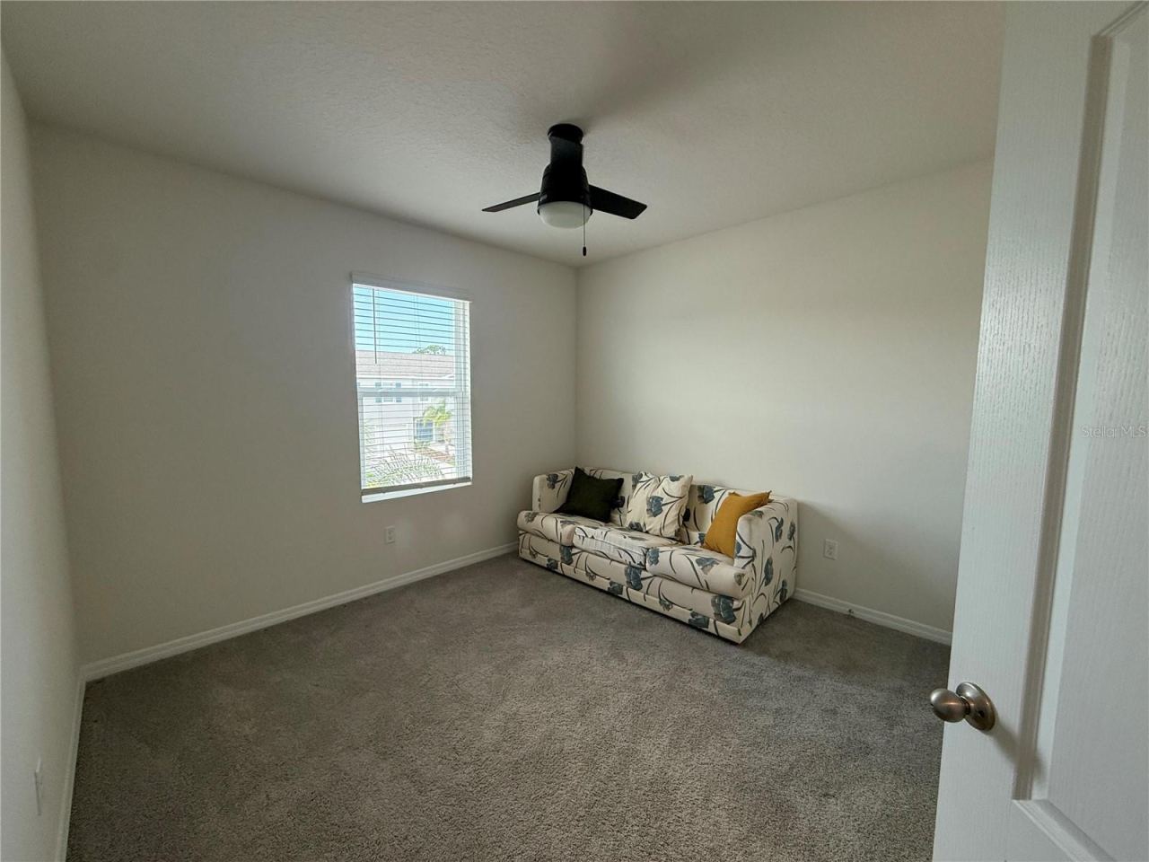 Photo 18 of 20