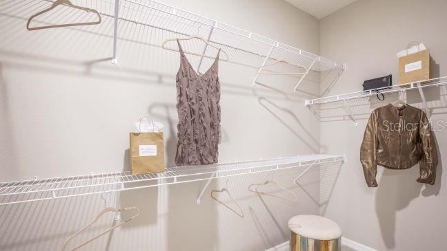 Photo 11 of 20: Model home - actual features may vary.