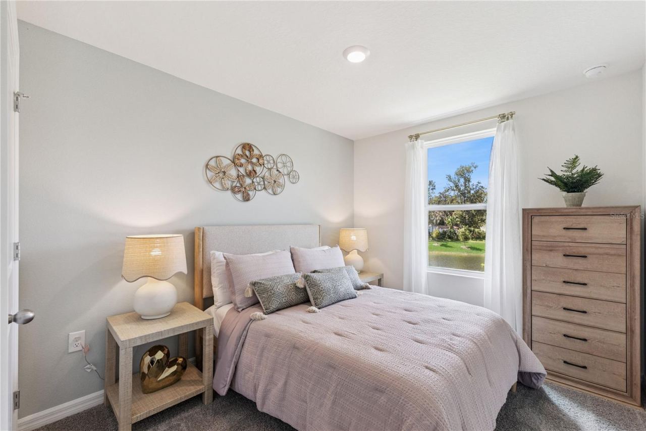 Photo 17 of 20