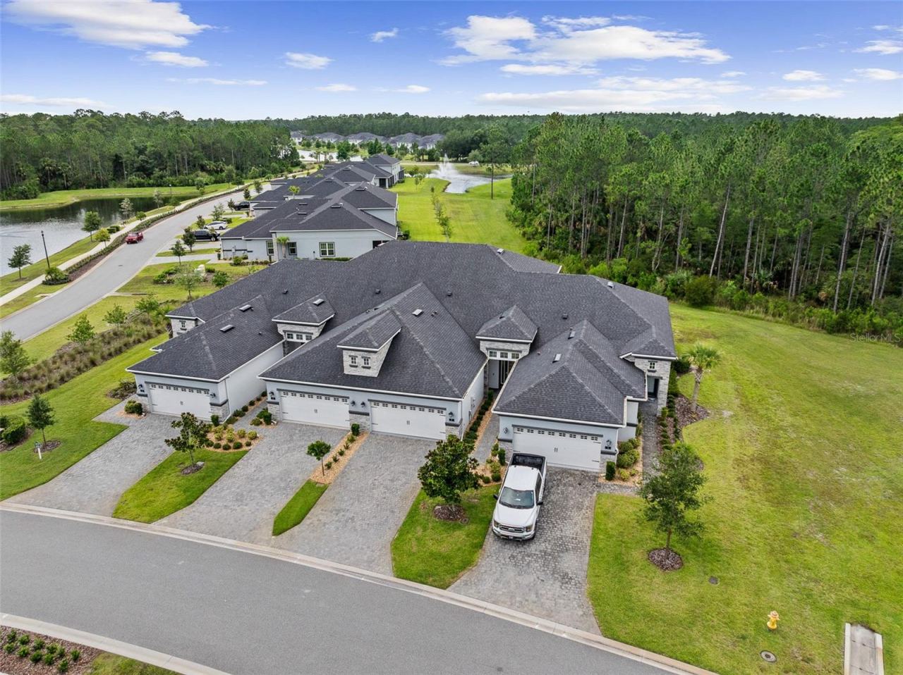 Photo 3 of 20: Aerial location