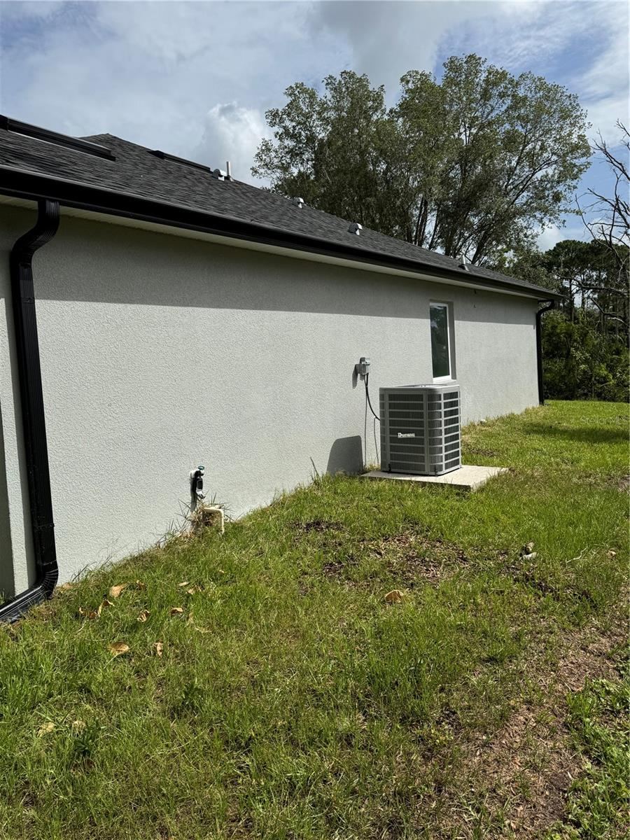 Photo 10 of 20