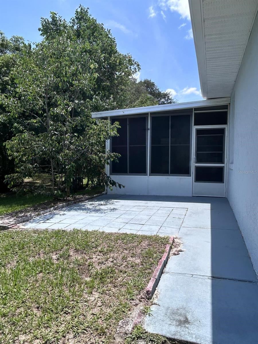 Photo 19 of 20