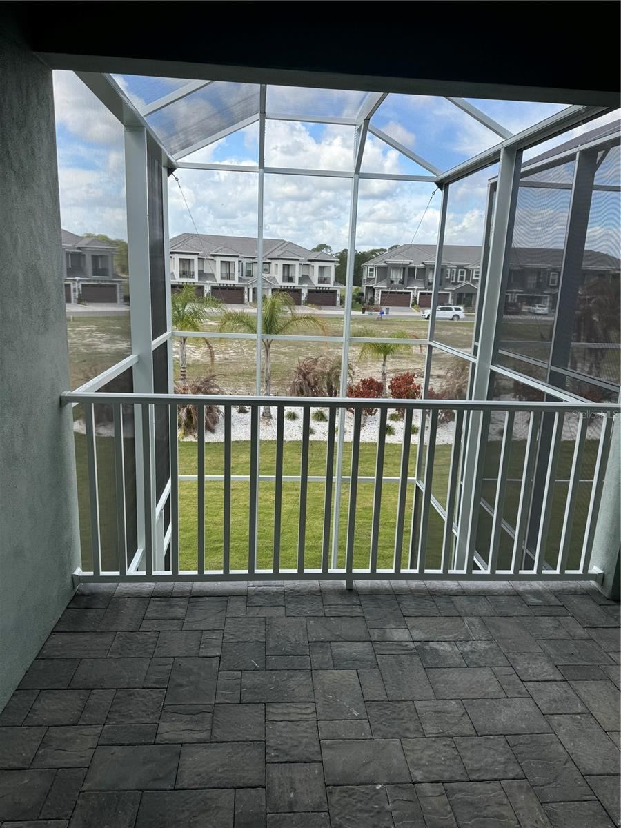 Photo 11 of 20