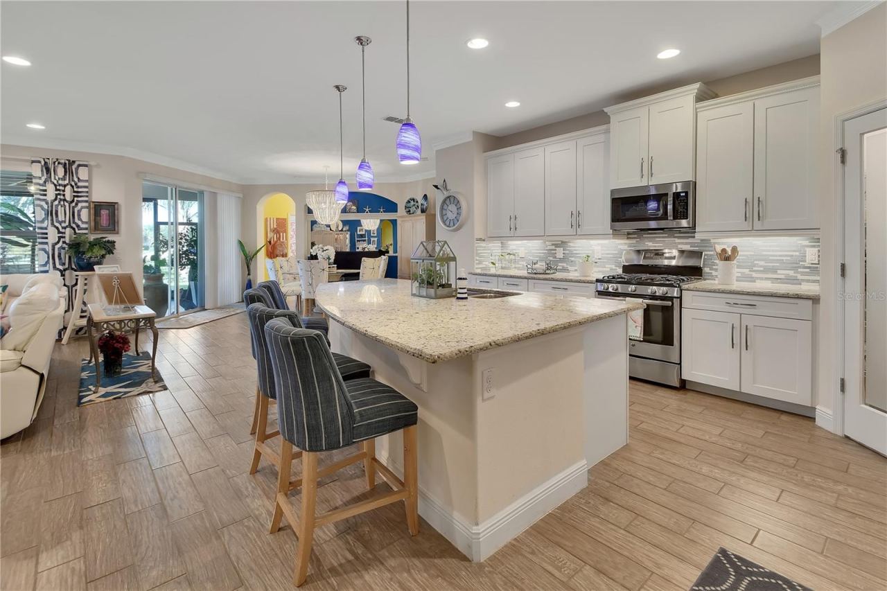 Photo 11 of 20: Well designed kitchen