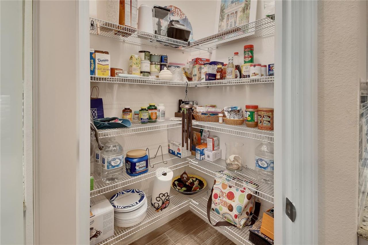 Photo 14 of 20: Pantry