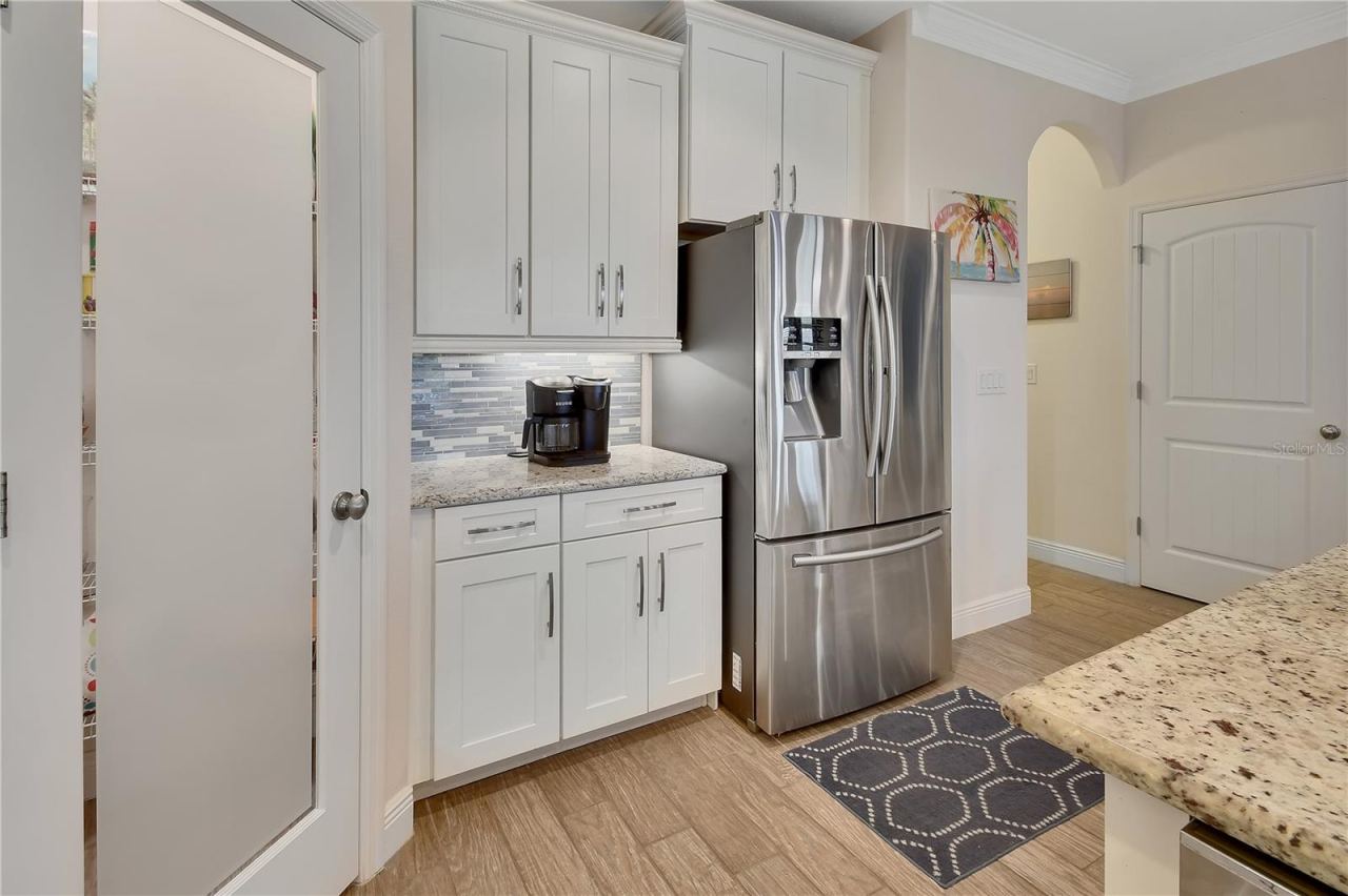 Photo 13 of 20: Walk-in pantry