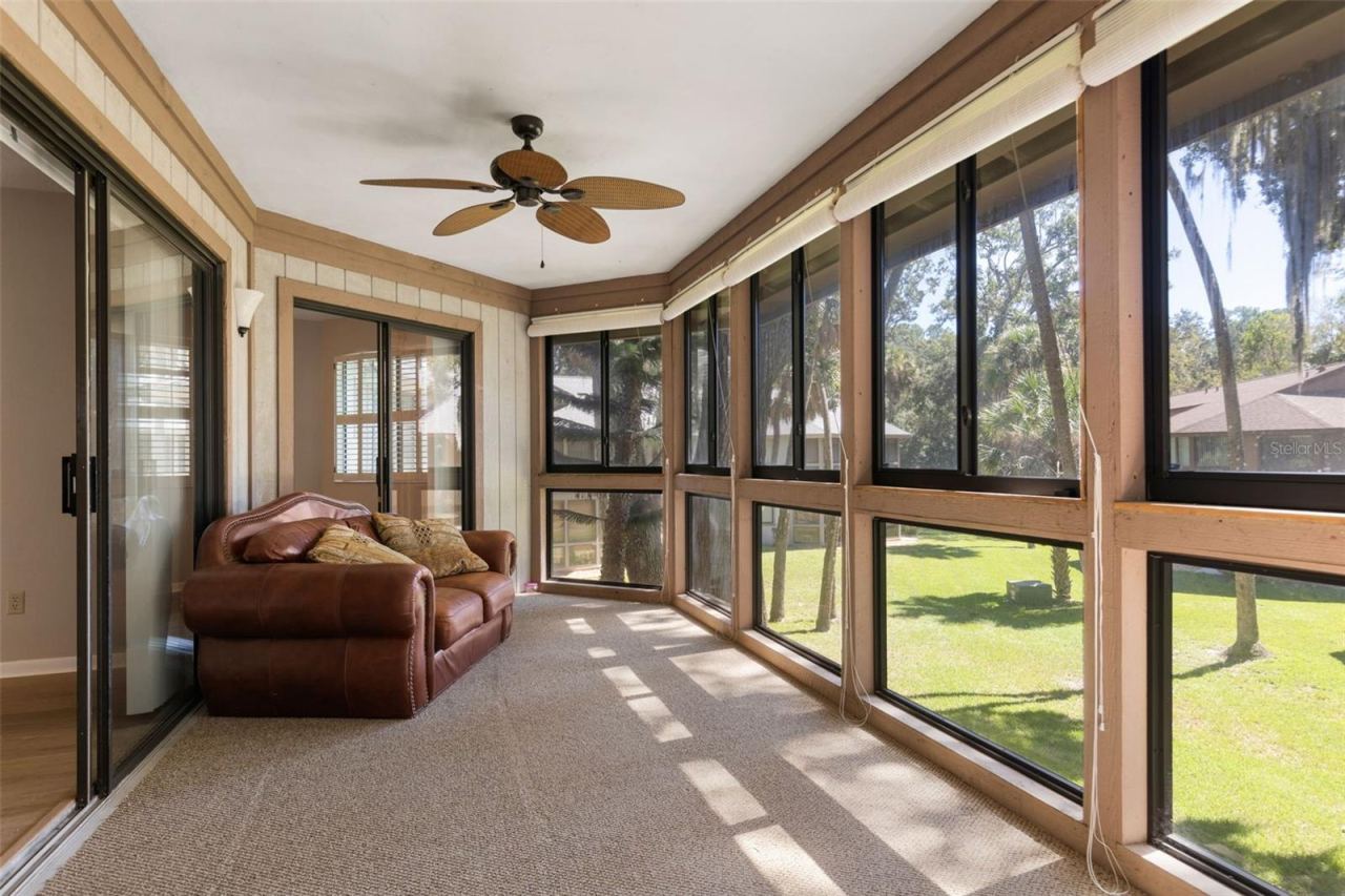 Photo 10 of 20: 20 Mid Oaks Lanai