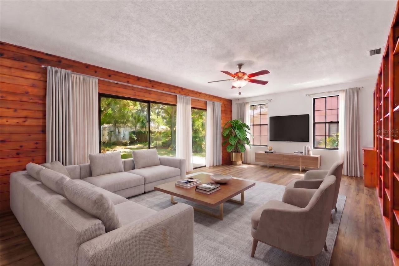 Photo 9 of 20: Virtually staged living room