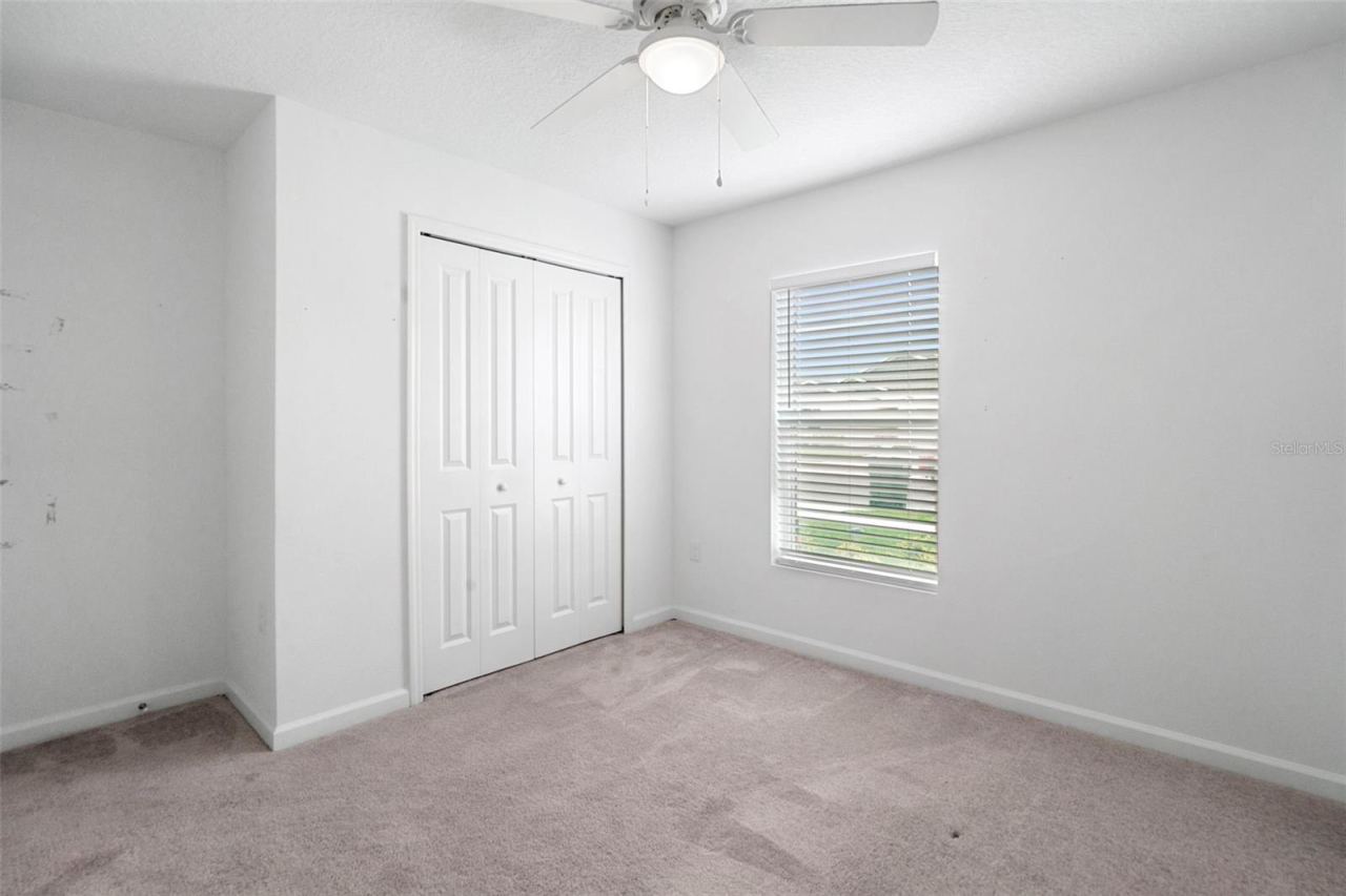 Photo 17 of 20