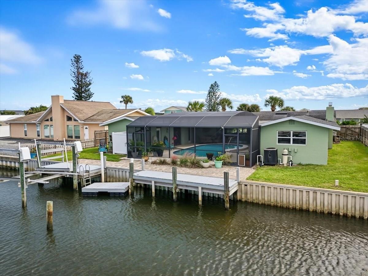 Photo 16 of 20: Canal Front Home