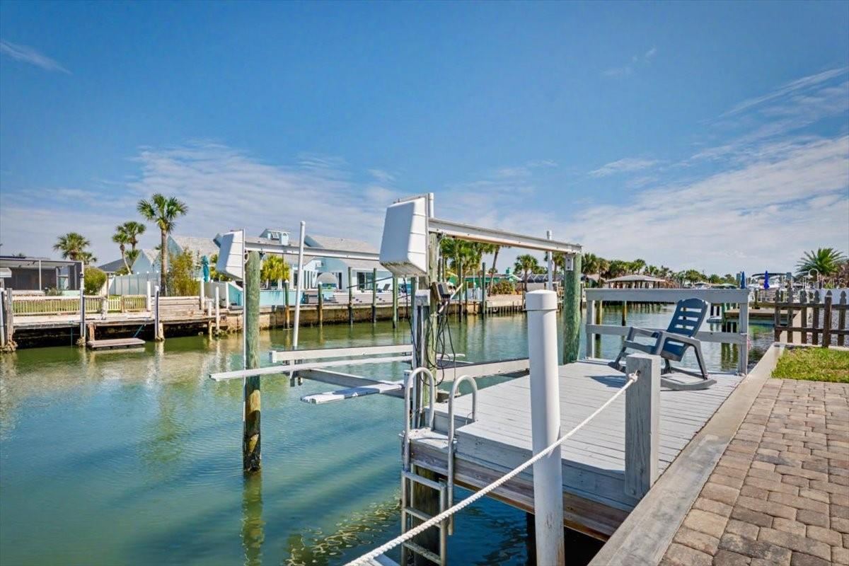 Photo 9 of 20: Canal view